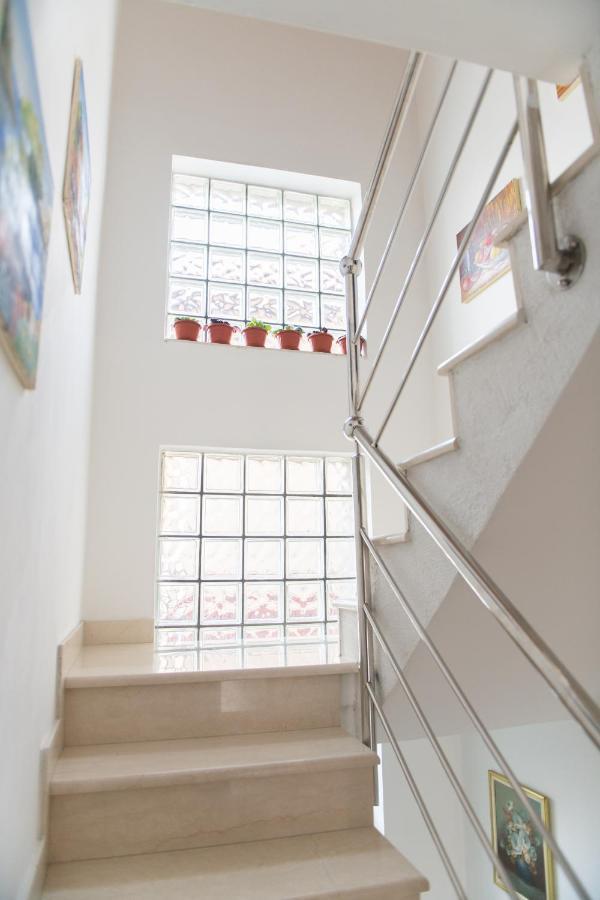 Guest House Ciro ซาราเยโว ภายนอก รูปภาพ
