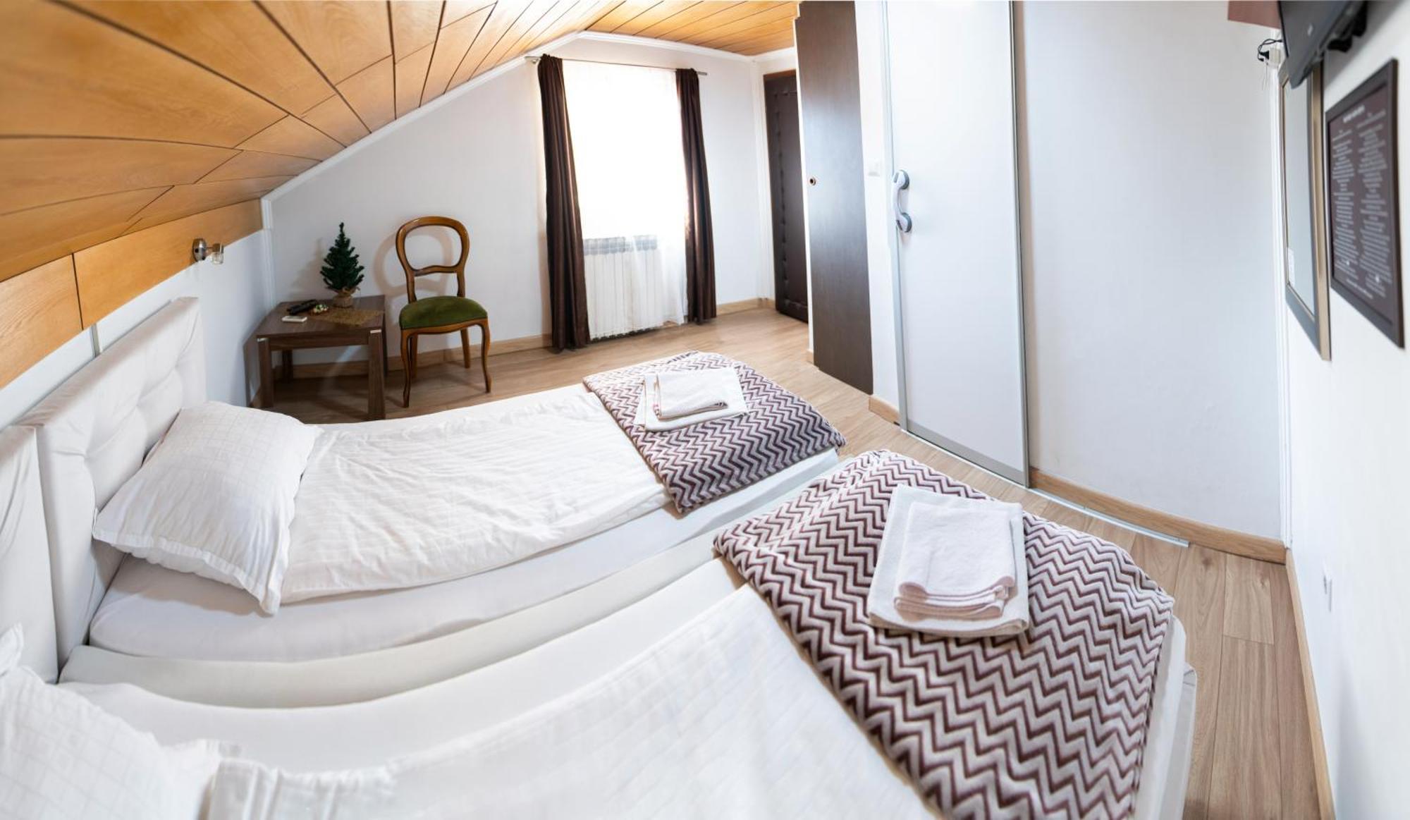 Guest House Ciro ซาราเยโว ภายนอก รูปภาพ