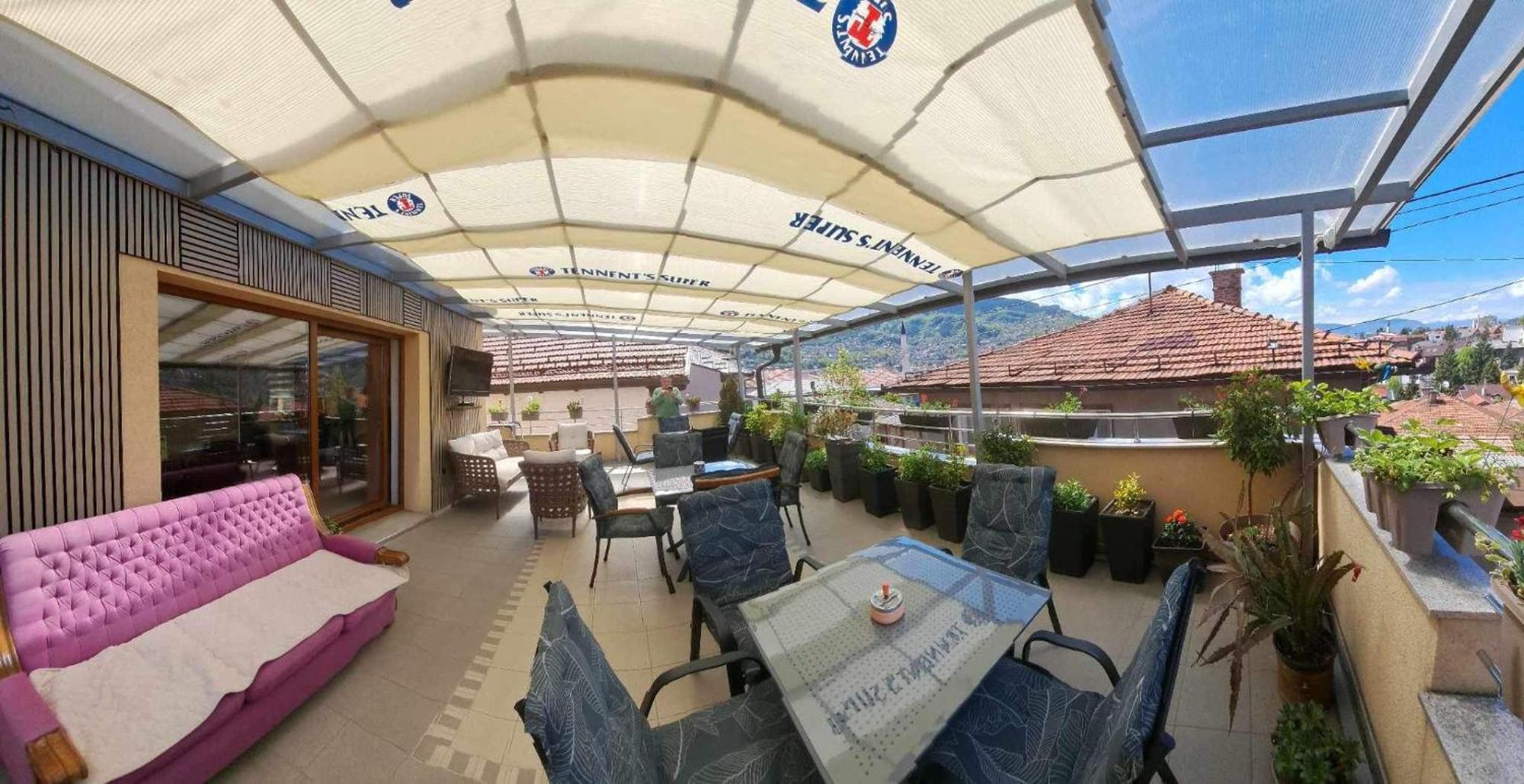 Guest House Ciro ซาราเยโว ภายนอก รูปภาพ