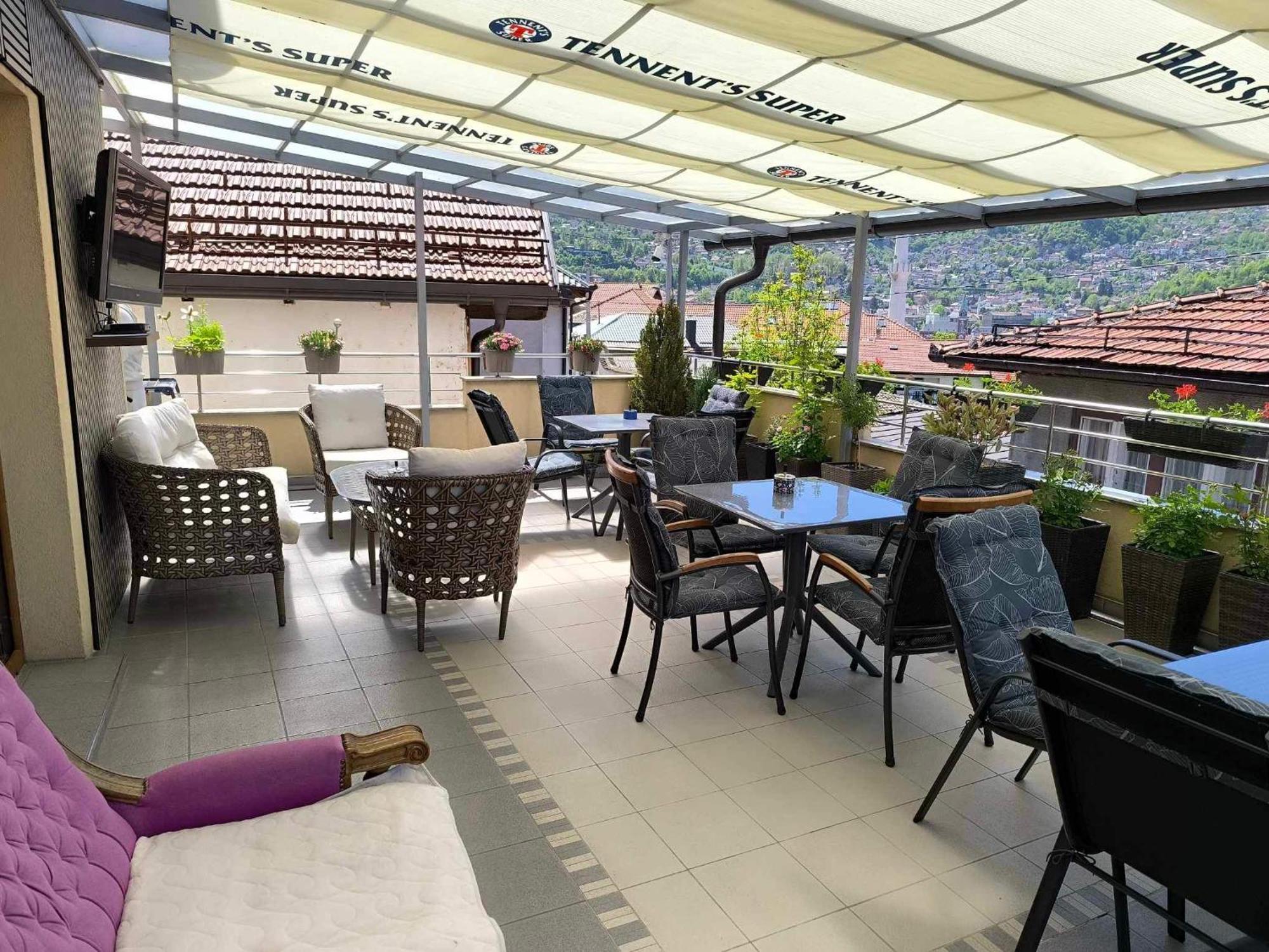 Guest House Ciro ซาราเยโว ภายนอก รูปภาพ
