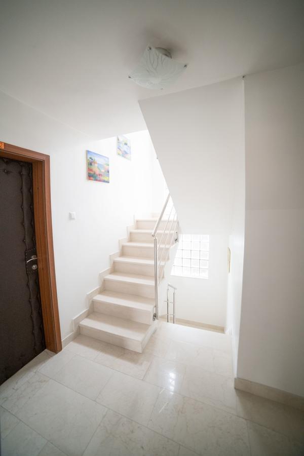 Guest House Ciro ซาราเยโว ภายนอก รูปภาพ