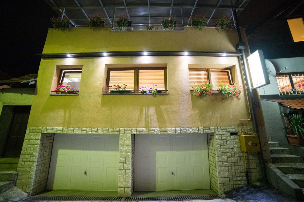 Guest House Ciro ซาราเยโว ภายนอก รูปภาพ