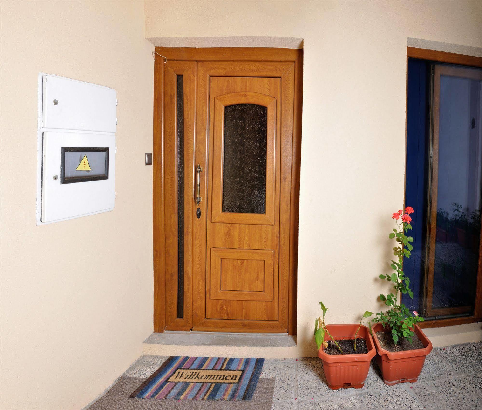 Guest House Ciro ซาราเยโว ภายนอก รูปภาพ